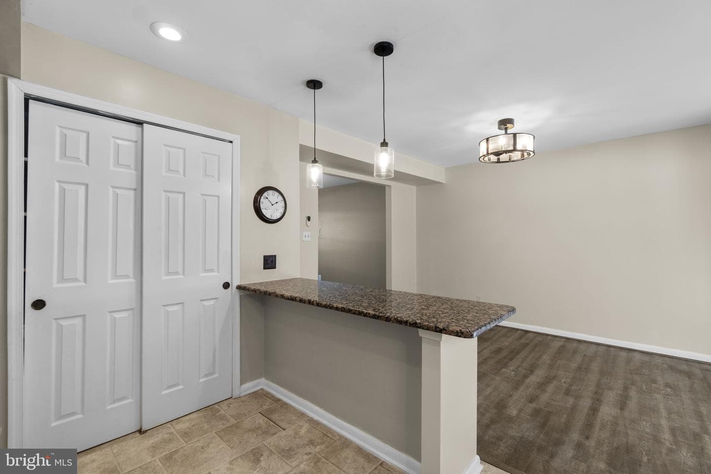 241 Cedarmere Circle photo 9