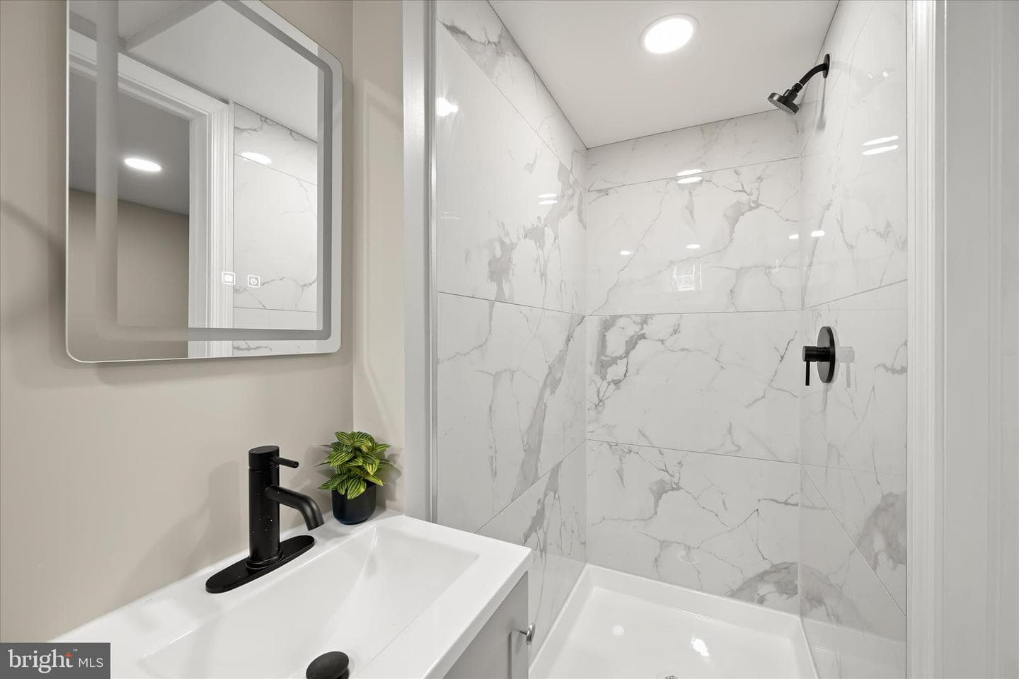 1531 Clairidge Road photo 27