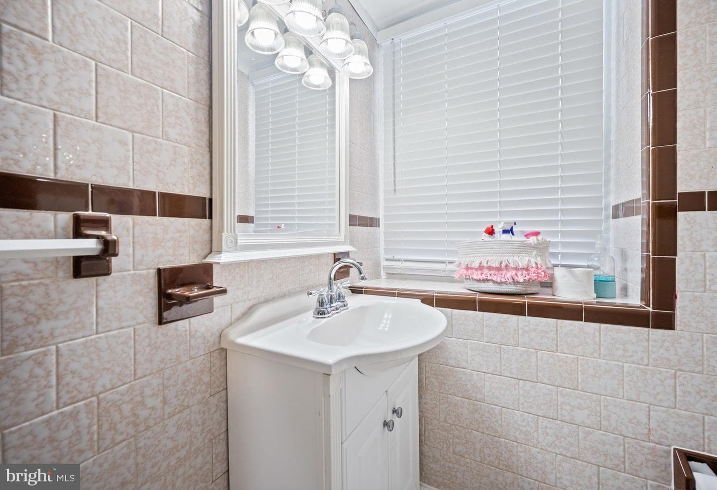 320 Wisewell photo 24