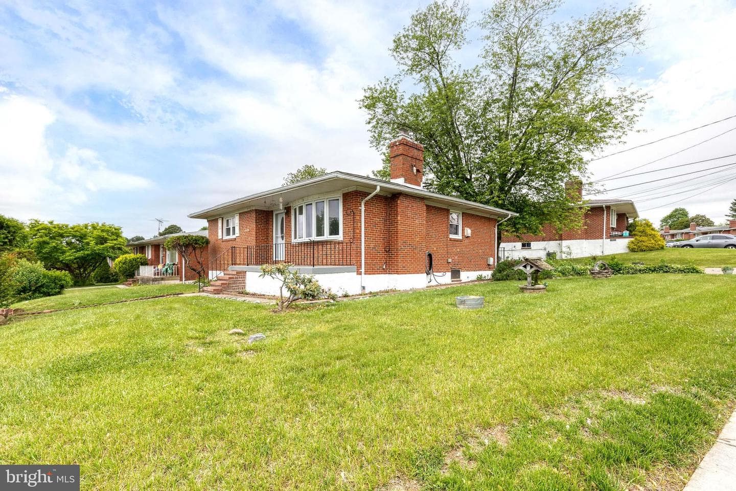 8306 Berkfield Road photo 4