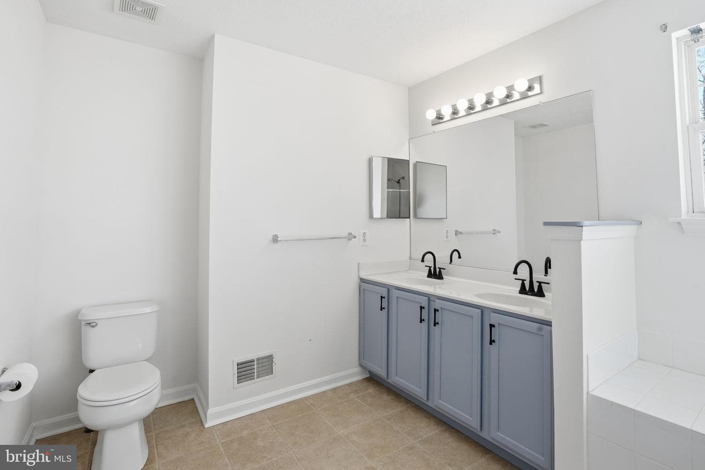 6 Reef Court photo 21