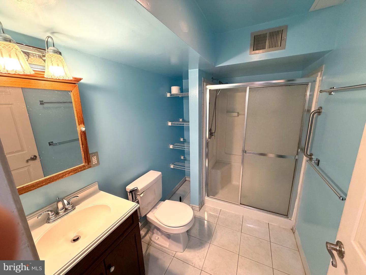 8 Hardwood Drive photo 28