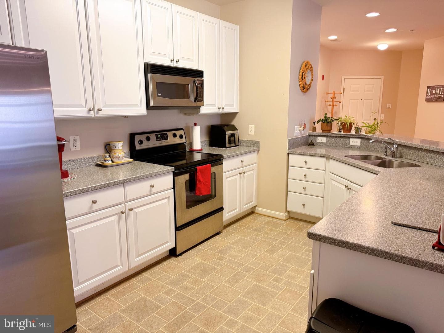 305 Wyndham Circle #305 G photo 10