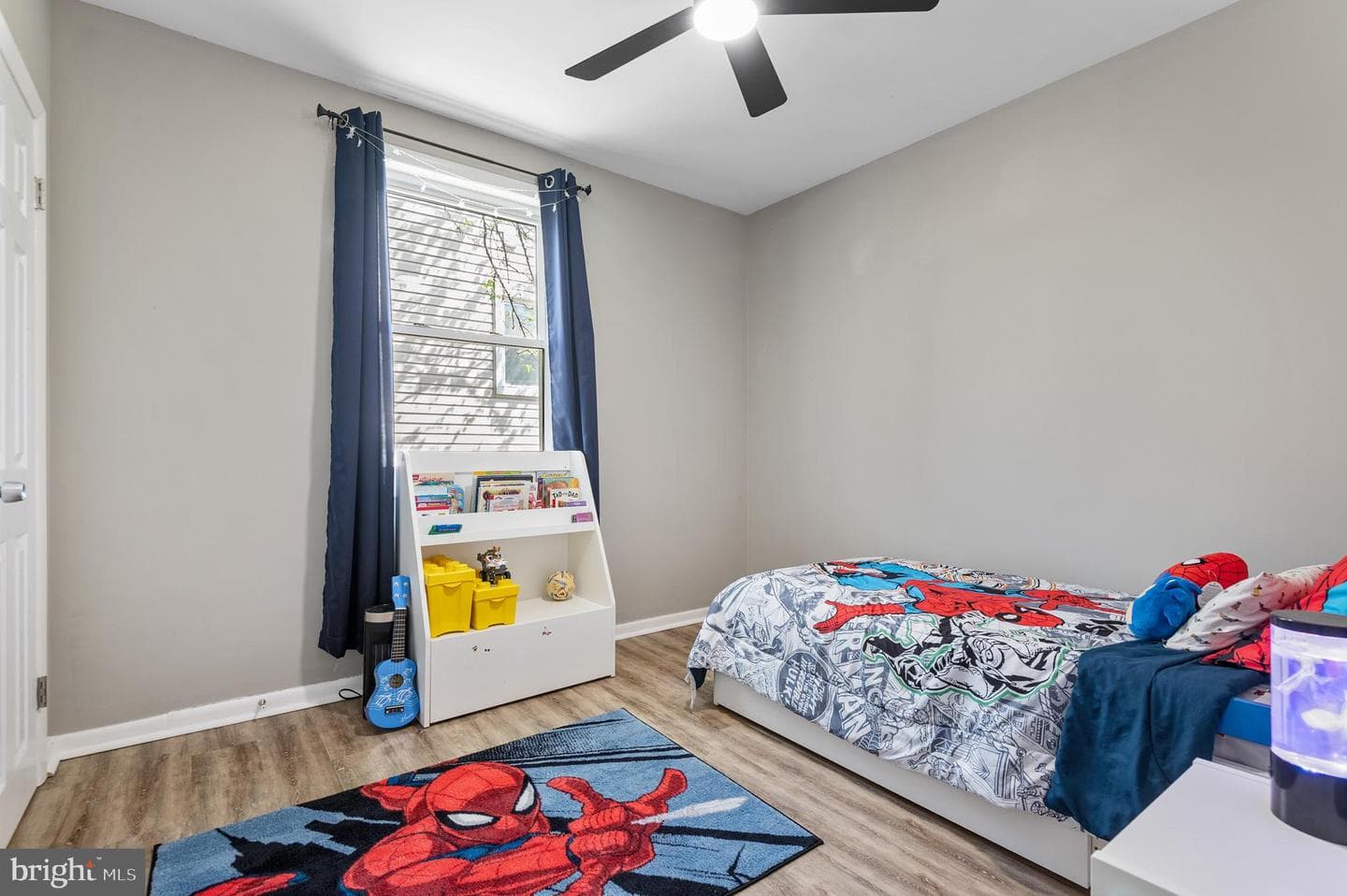 9228 Avondale Road photo 20