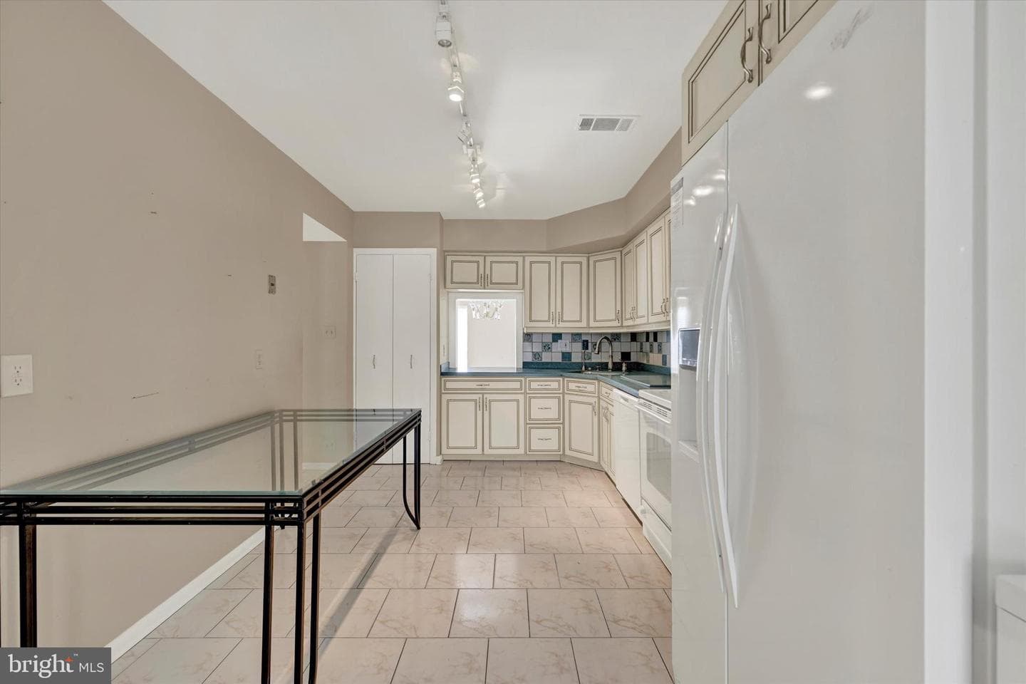 25 Tanner Court #h photo 9