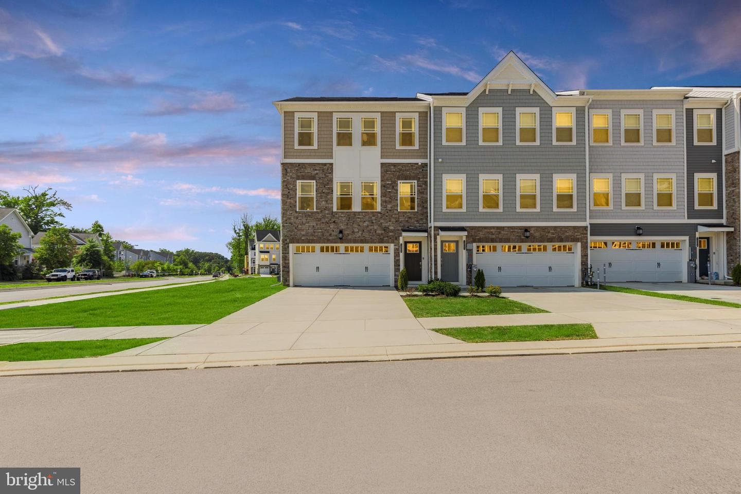 1800 Watermark Way