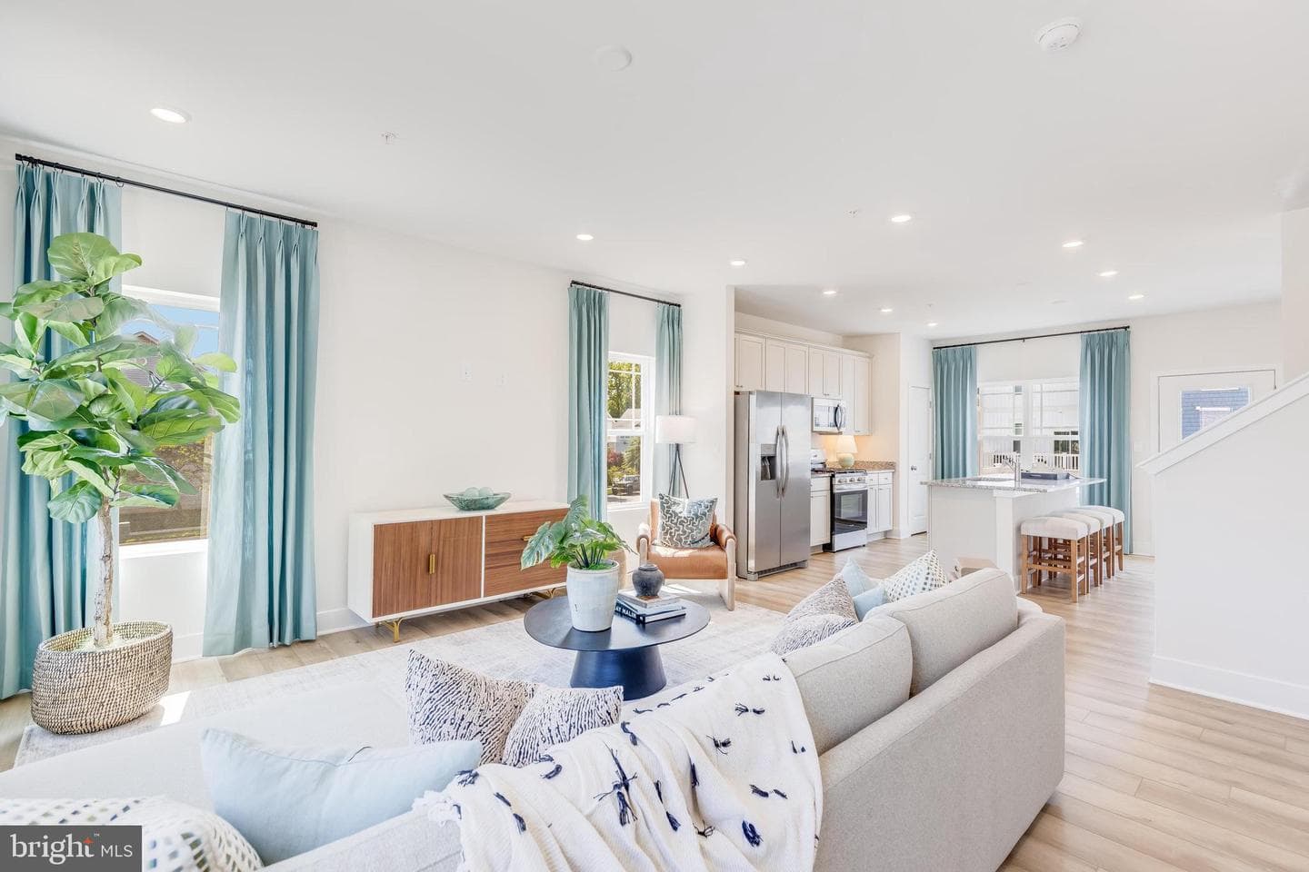 1800 Watermark Way photo 5