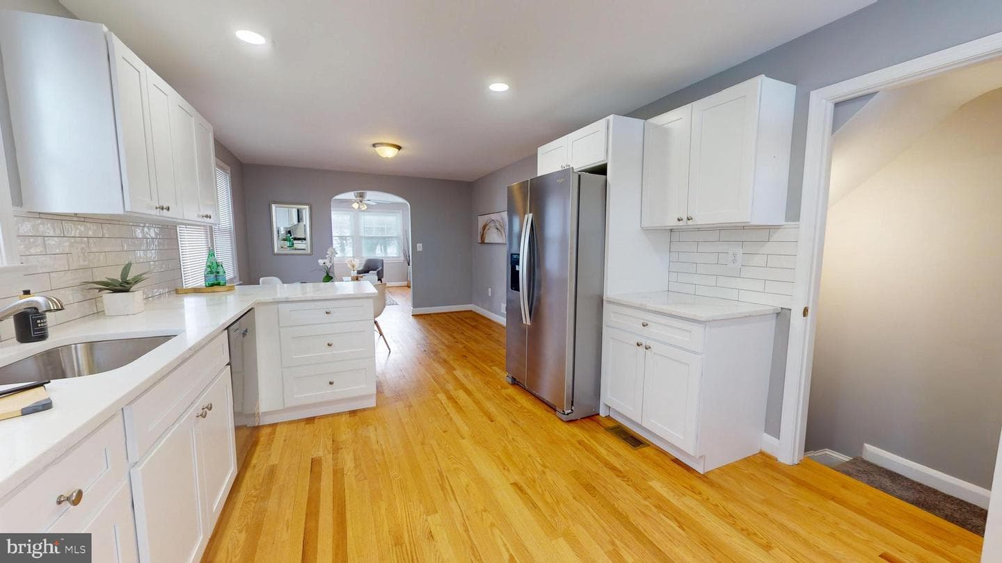3302 Garnet Road photo 6