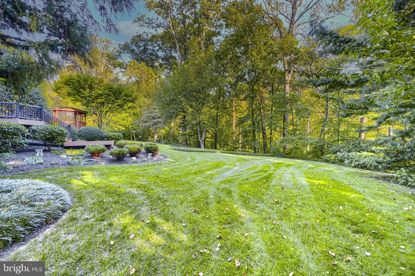 5 Holly Berry Court photo 65