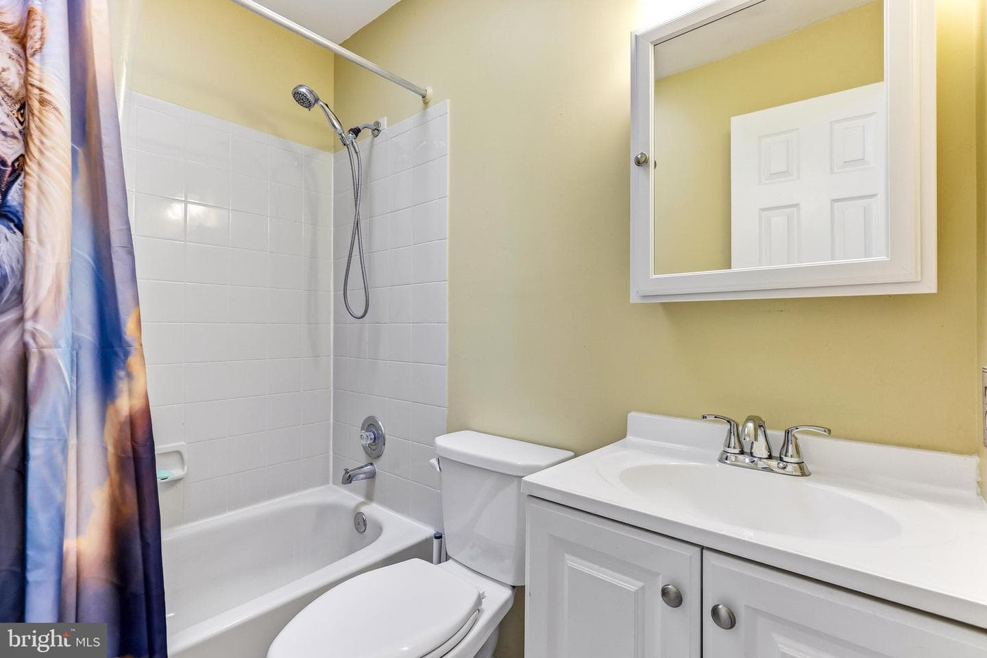 6 Campton Court photo 14