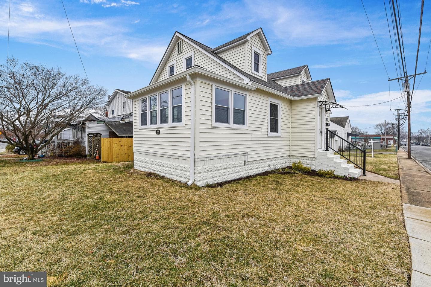 100 Margaret Avenue photo 41