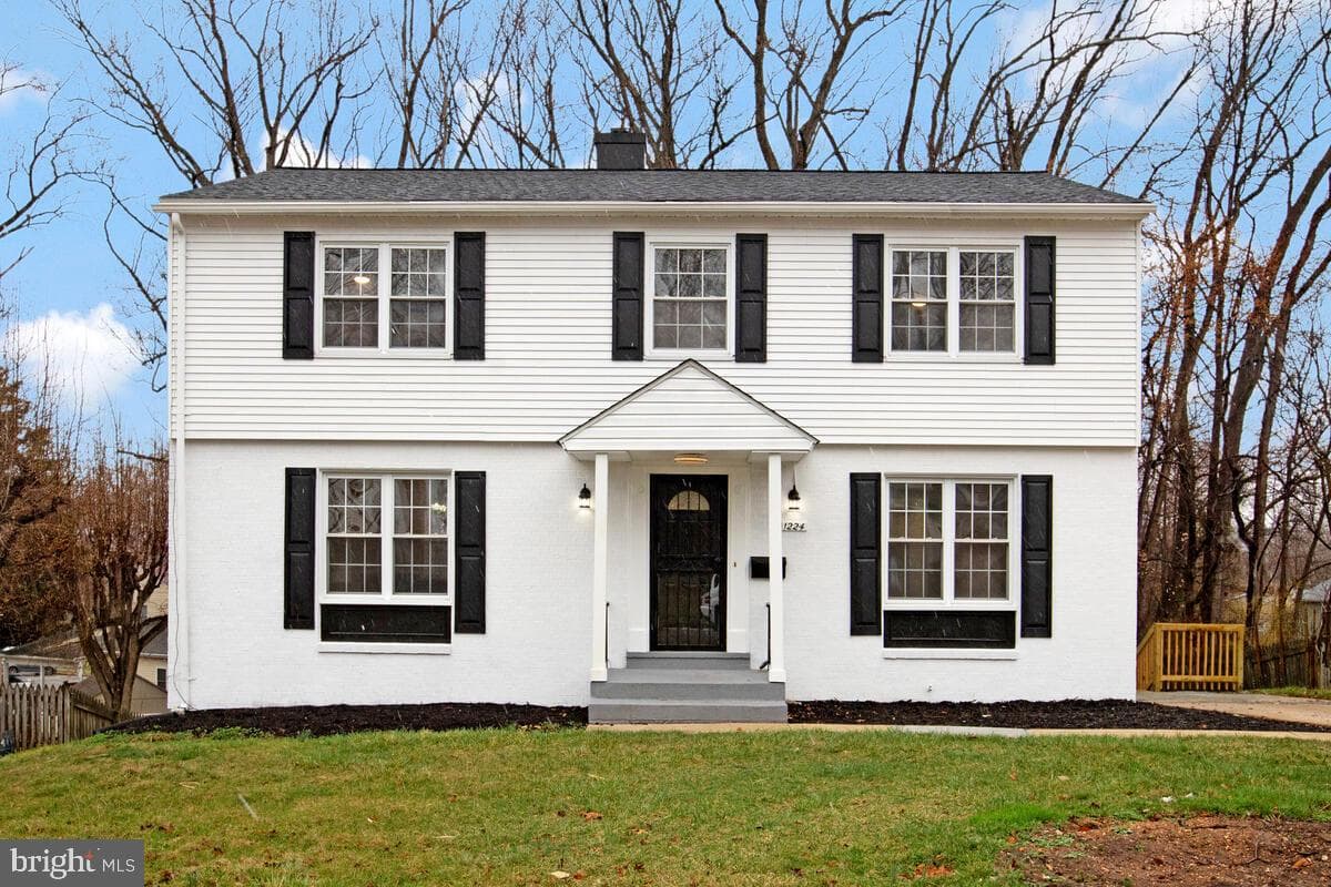 1224 Pleasant Valley Drive photo 3