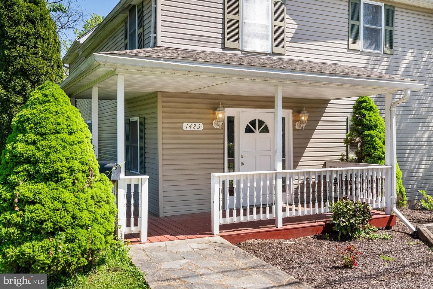1423 School Lane photo 4