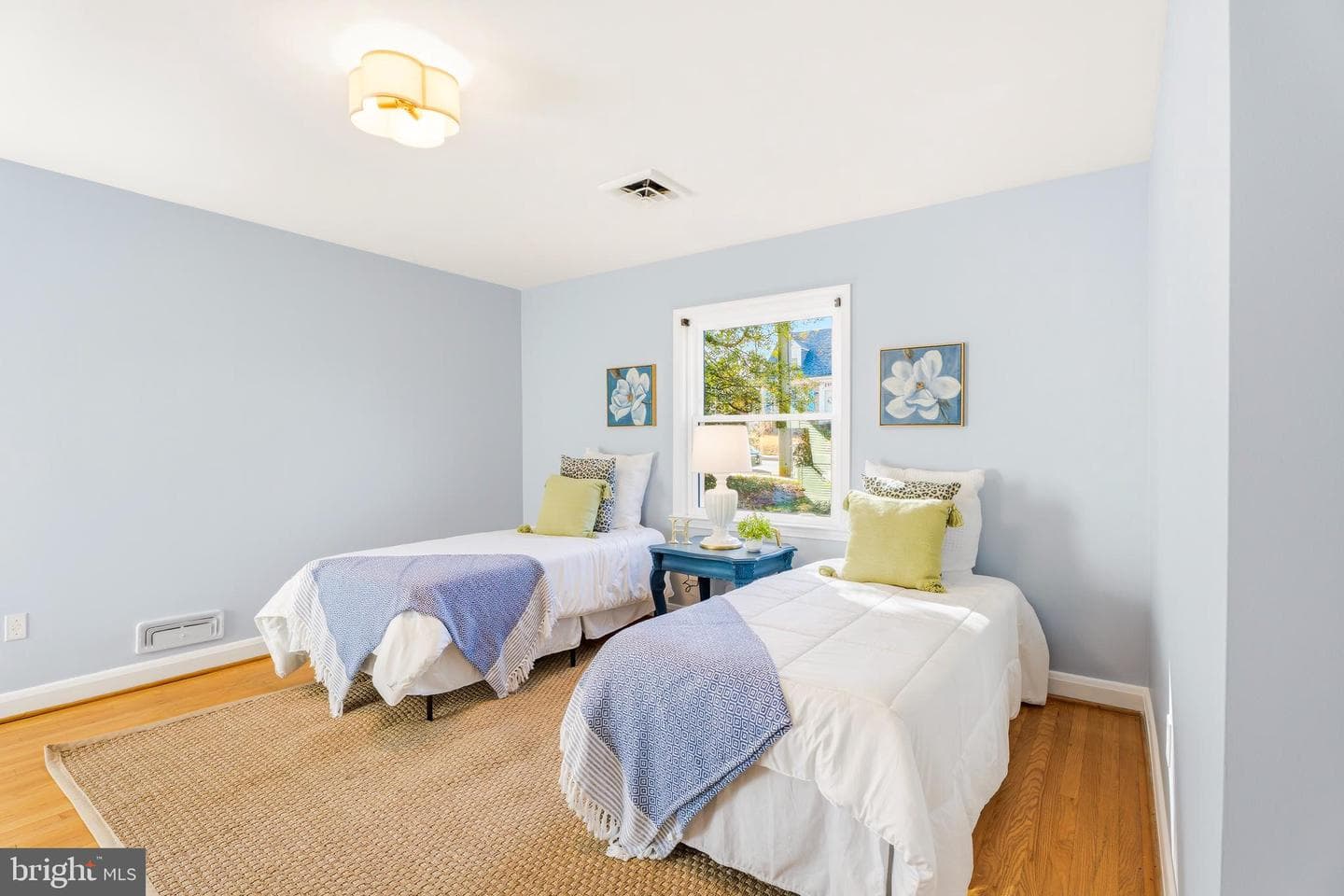 500 Hillen Road photo 13