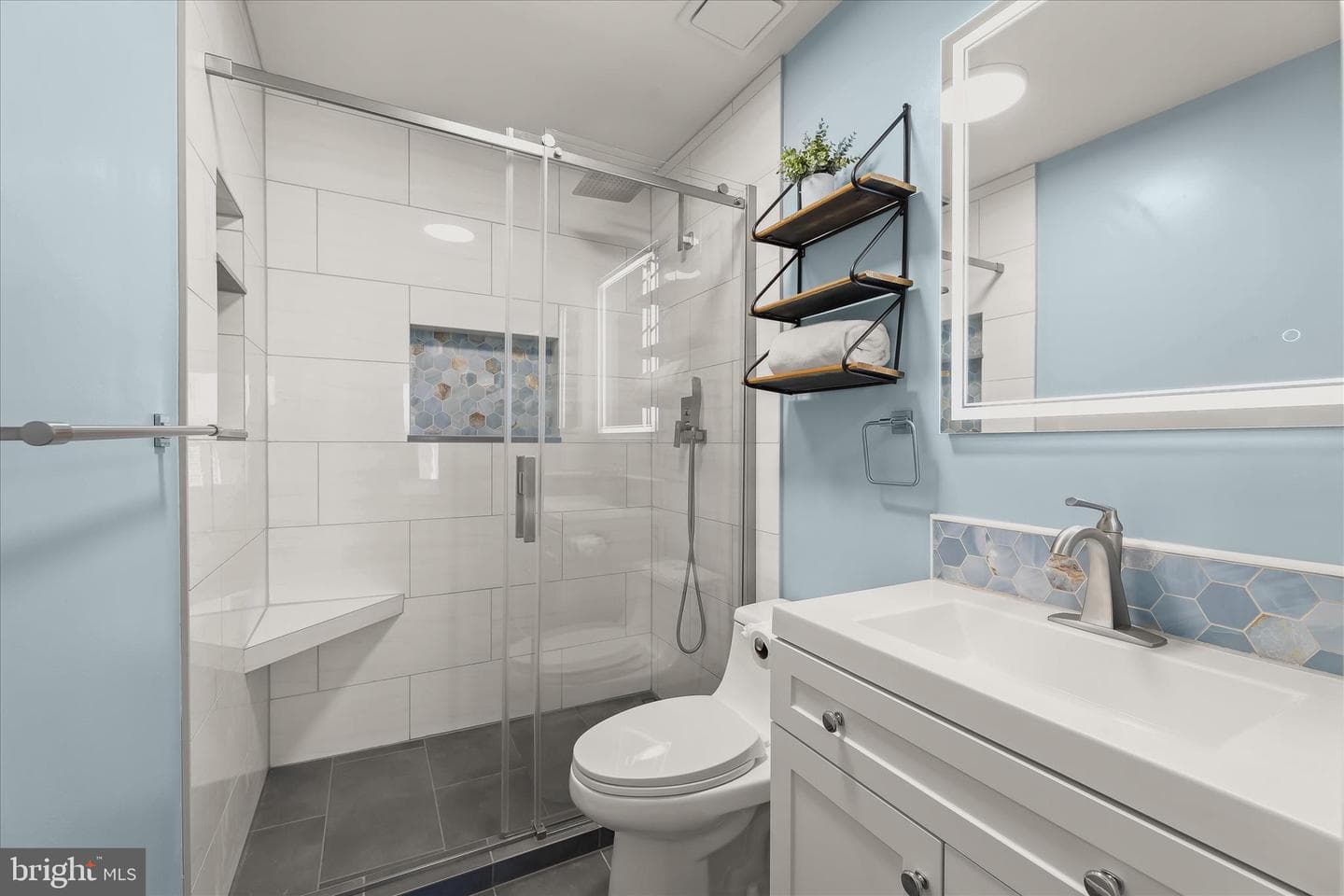 17 Lanhill Court photo 24