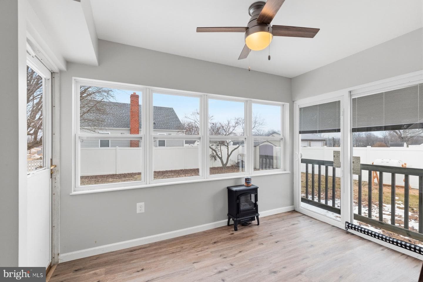 600 Seena Road photo 13