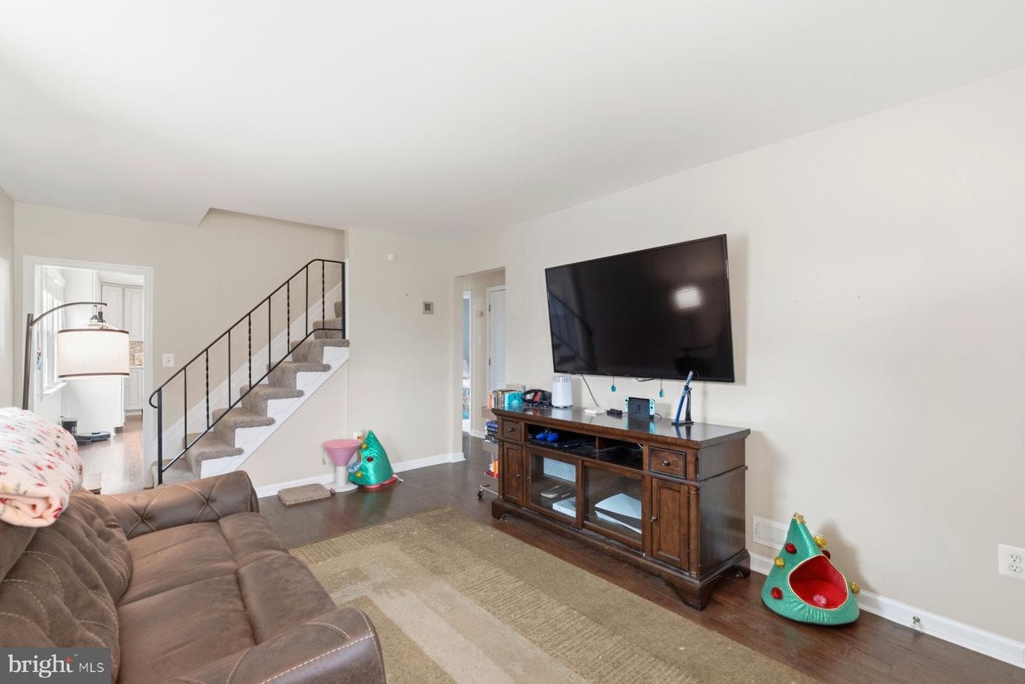 600 Seena Road photo 5