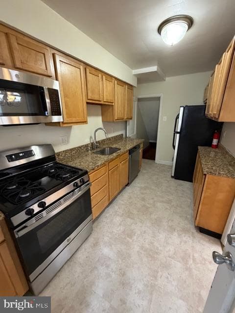 204 Lyndale Avenue photo 8