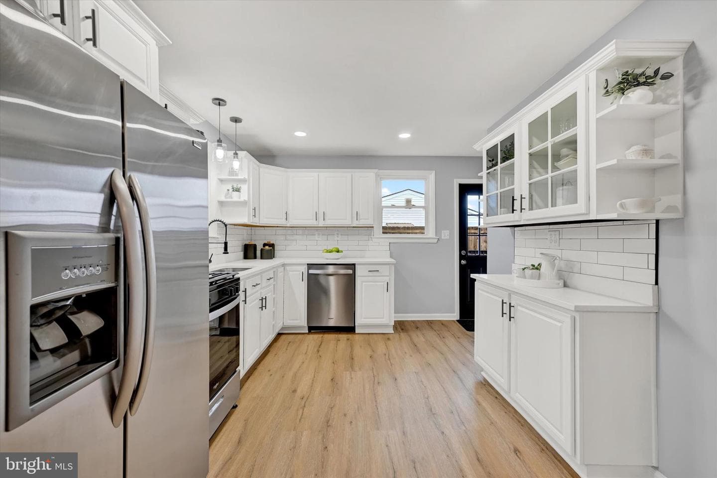 1214 48th Street photo 11