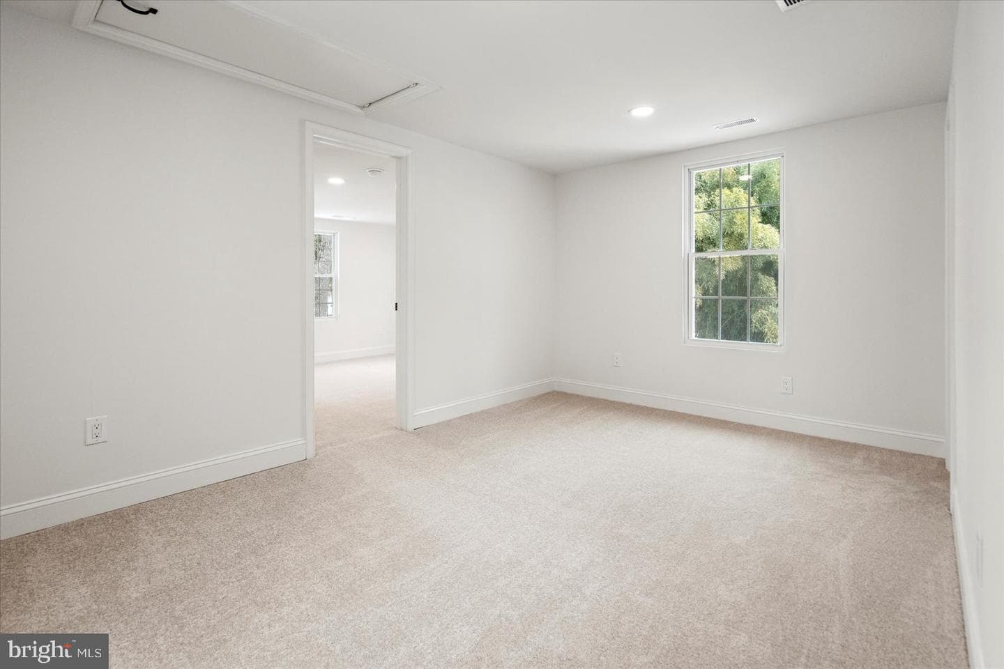 10634 Park Heights Avenue photo 24