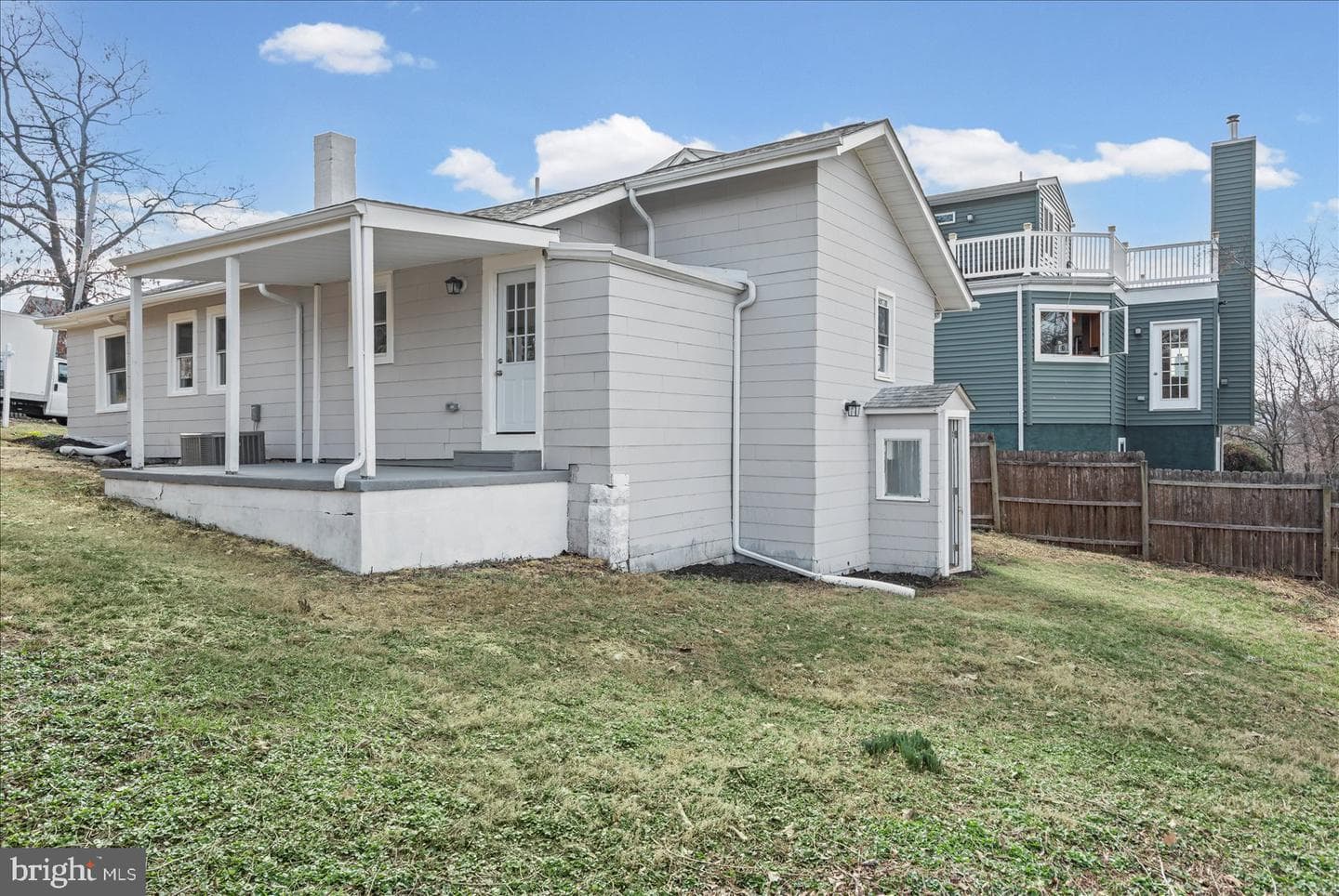 4412 Maple Avenue photo 25