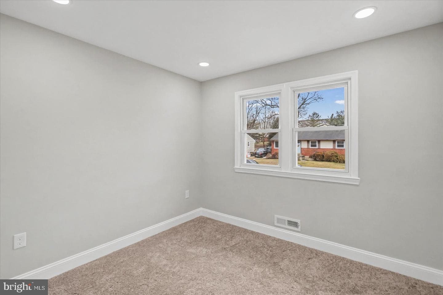 8506 Fieldway Drive photo 21