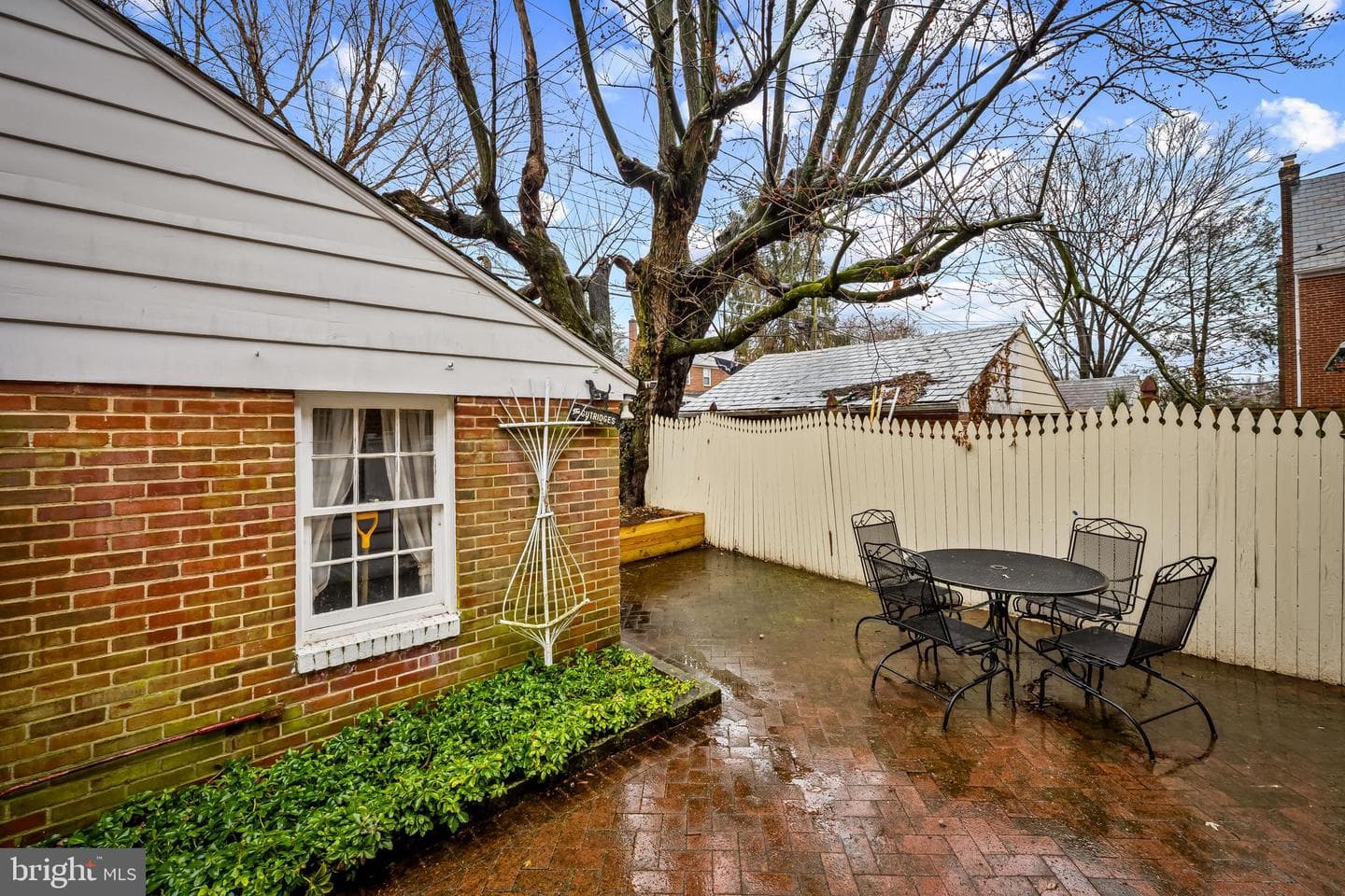 111 Dunkirk Road photo 25