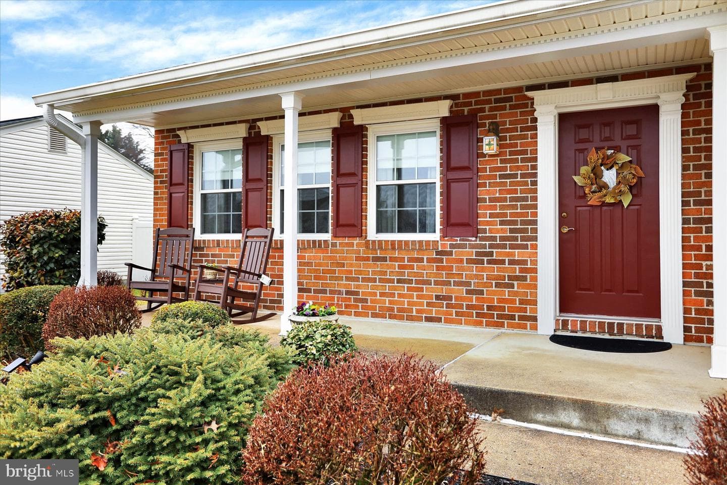 9228 Bowline Road photo 4