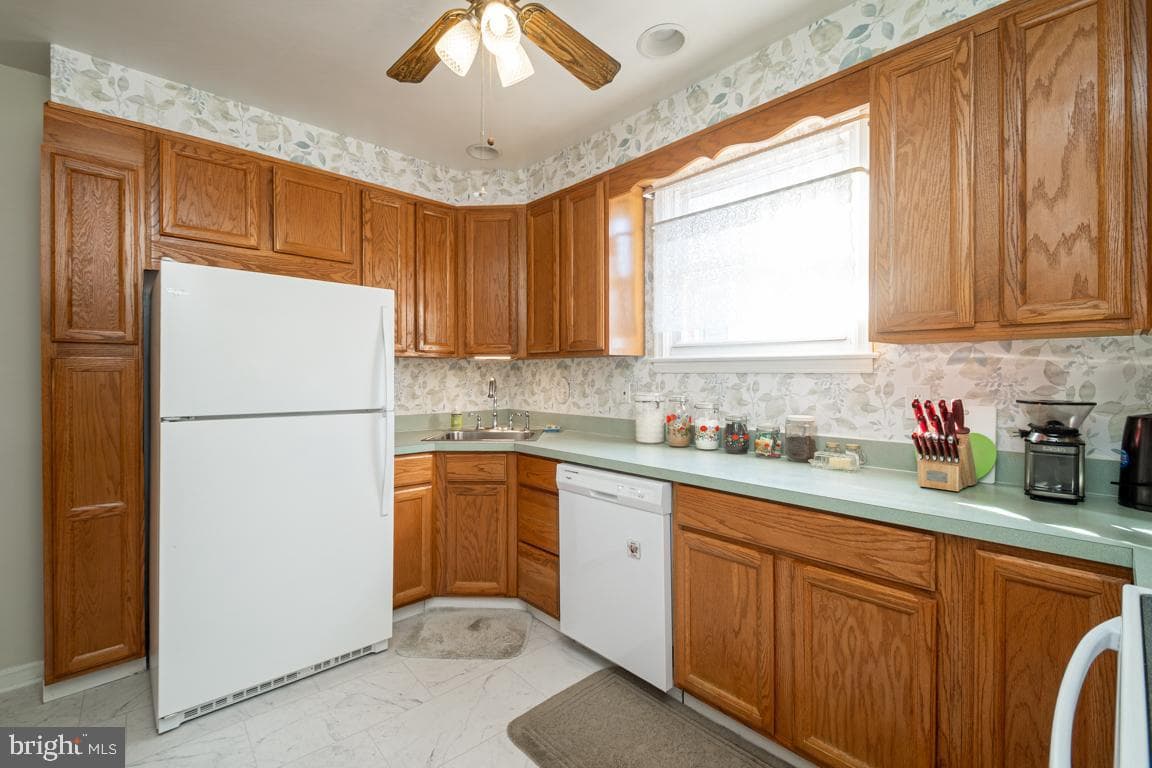8504 Bassett Road photo 12