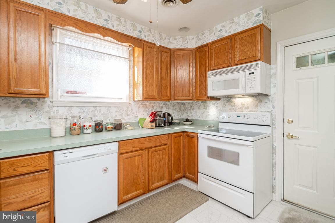 8504 Bassett Road photo 13