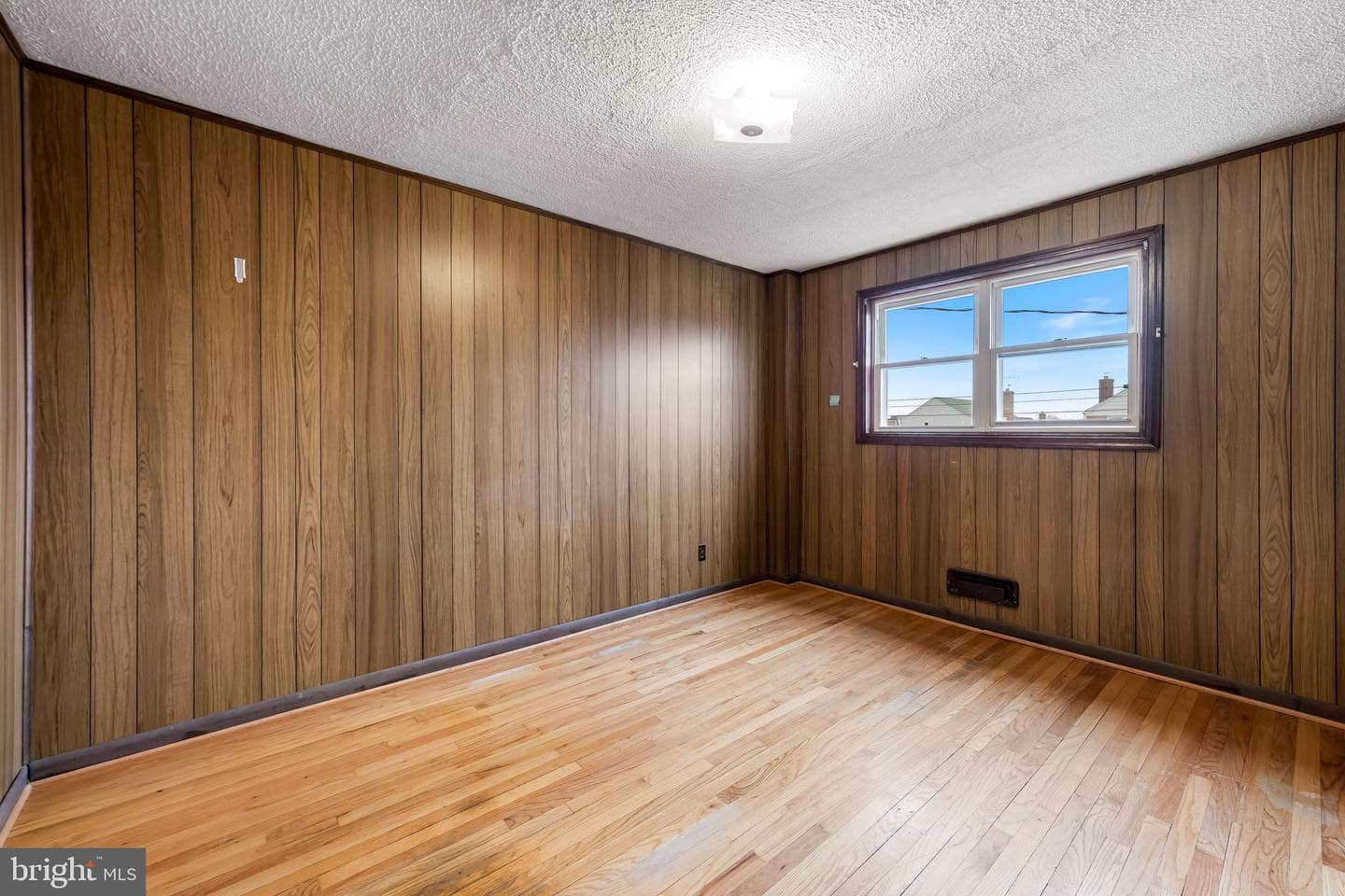 7849 Harold Road photo 15