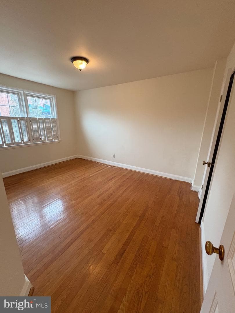 146 Dumbarton Road photo 15