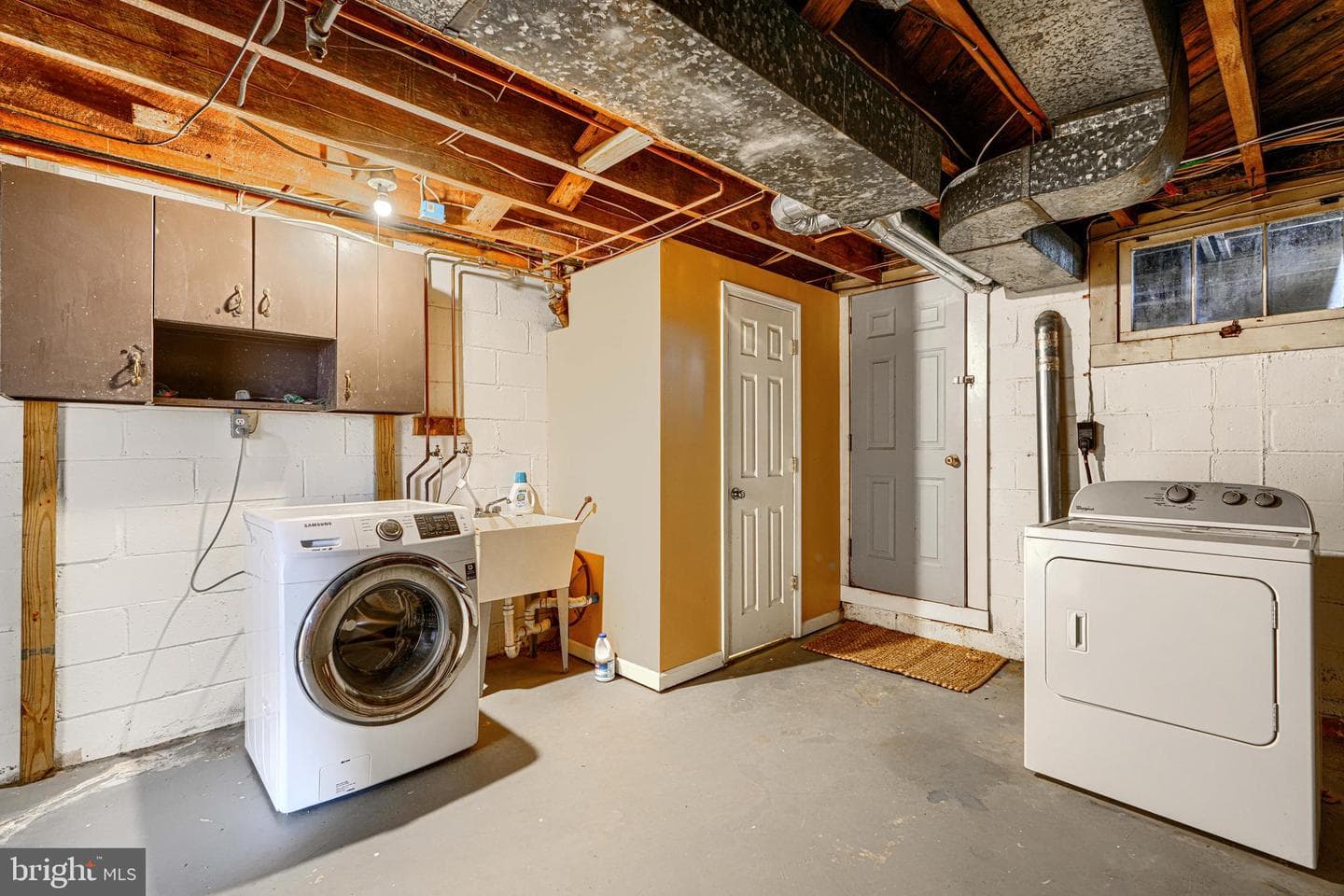 146 Dumbarton Road photo 41