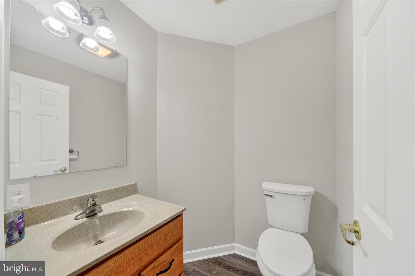 15910 Dark Hollow Road photo 11