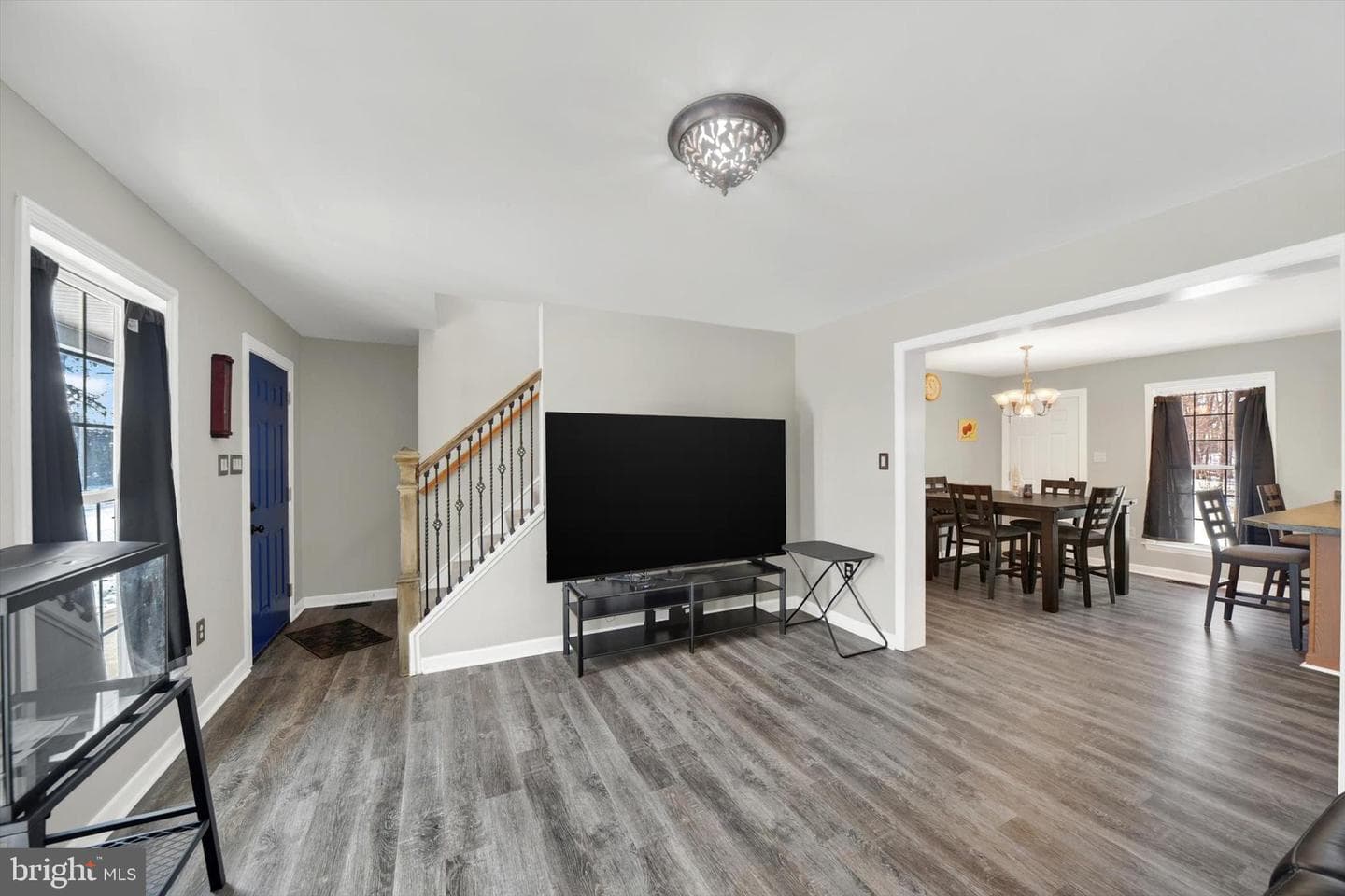 15910 Dark Hollow Road photo 3