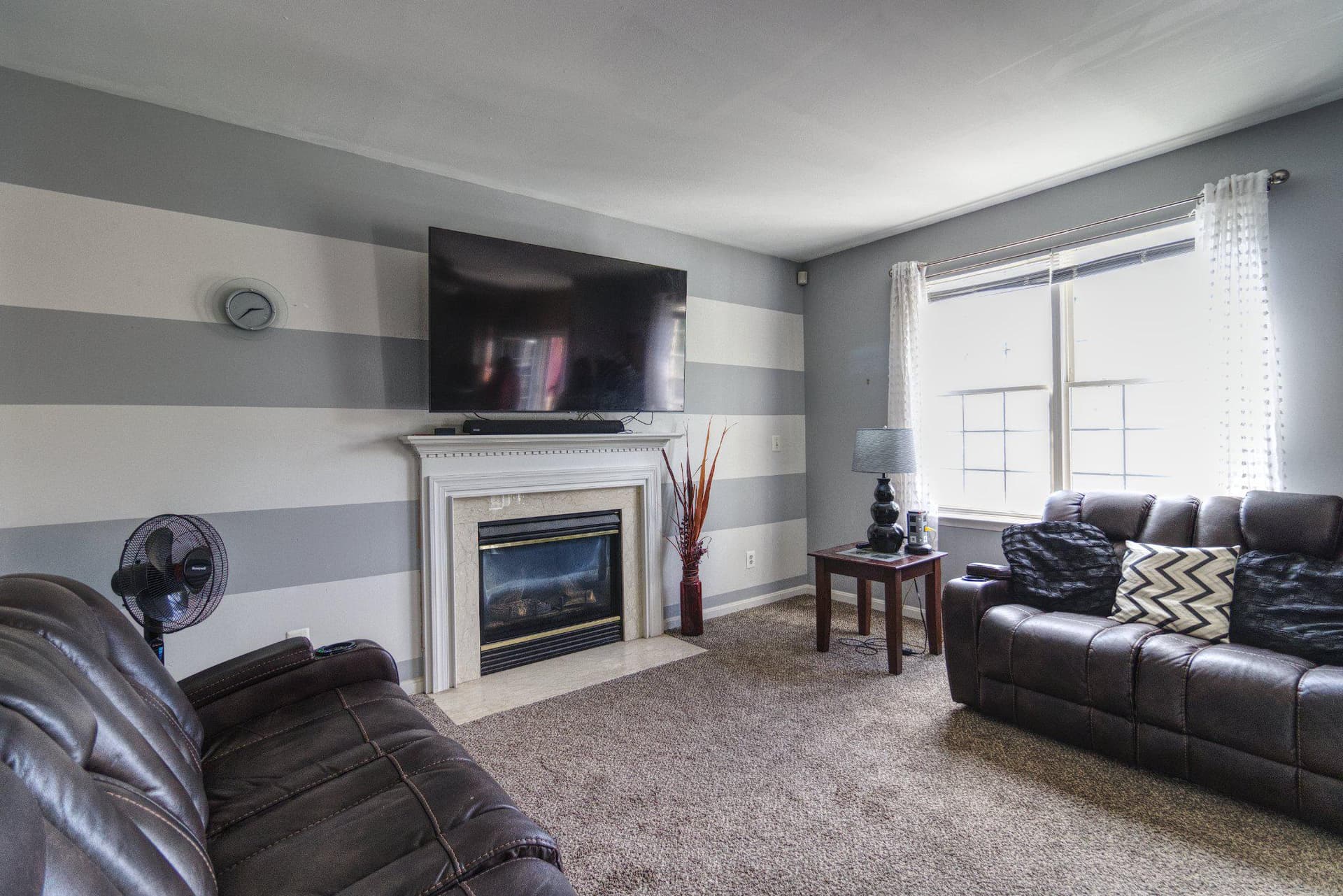 215 Seamaster Rd photo 15