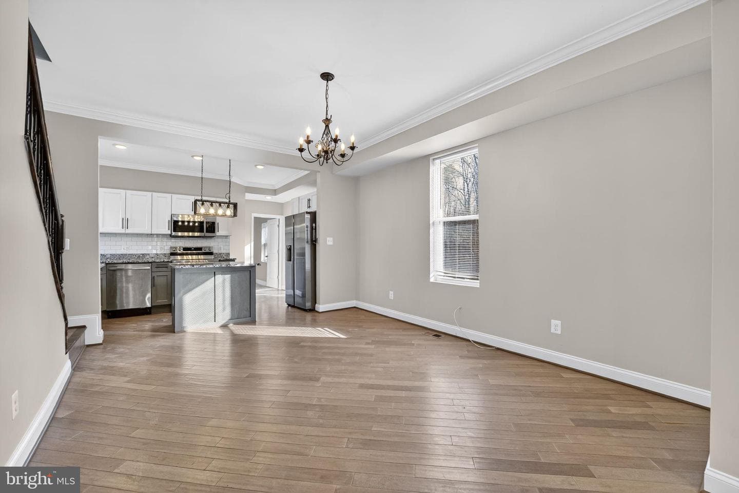 418 1st Avenue photo 13