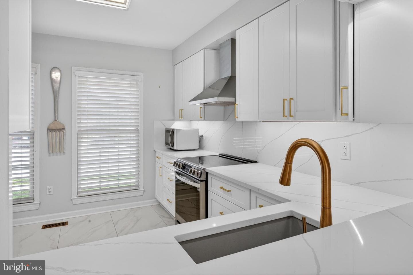 4028 Forest Valley Road photo 12