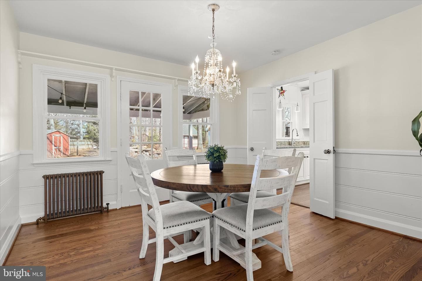 1008 Hart Road photo 11