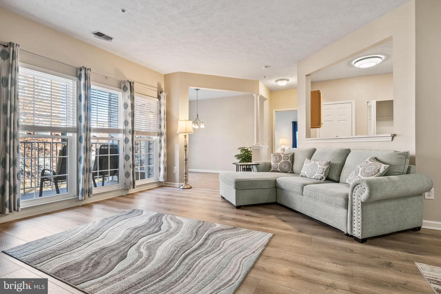 5485 Glenthorne Court #5485 photo 4