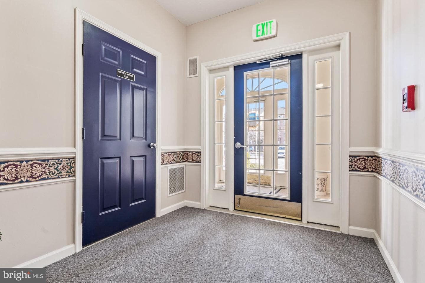 5485 Glenthorne Court #5485 photo 6