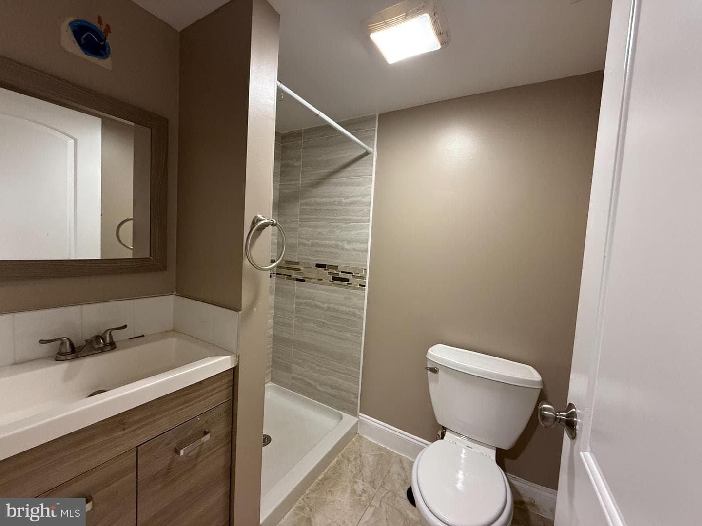 3499 Hillsmere Road photo 30