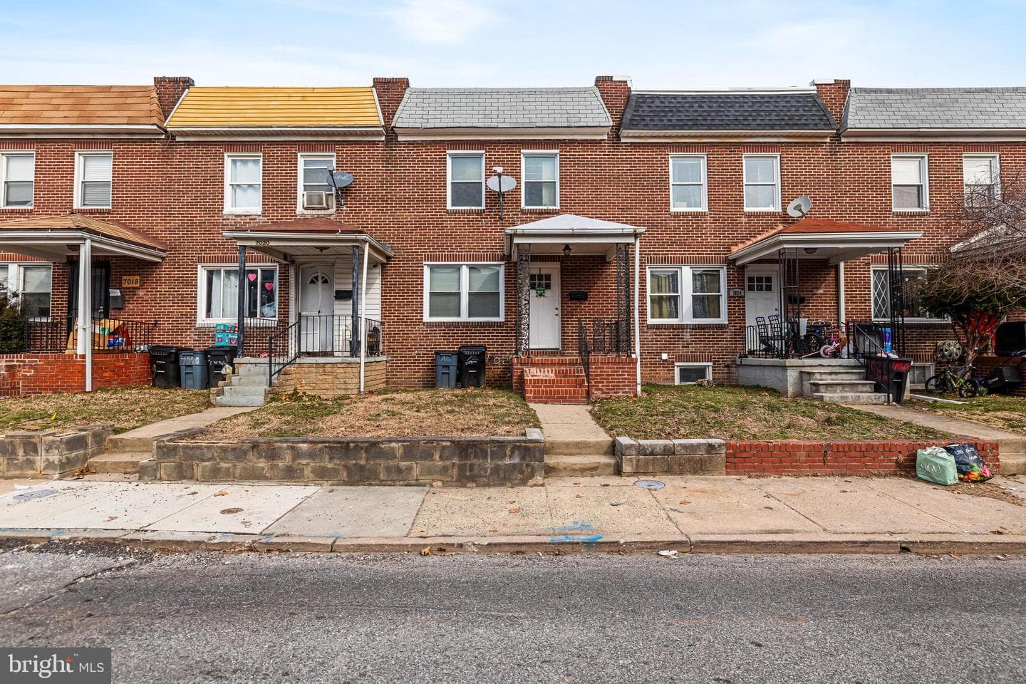 7022 Dunbar photo 2