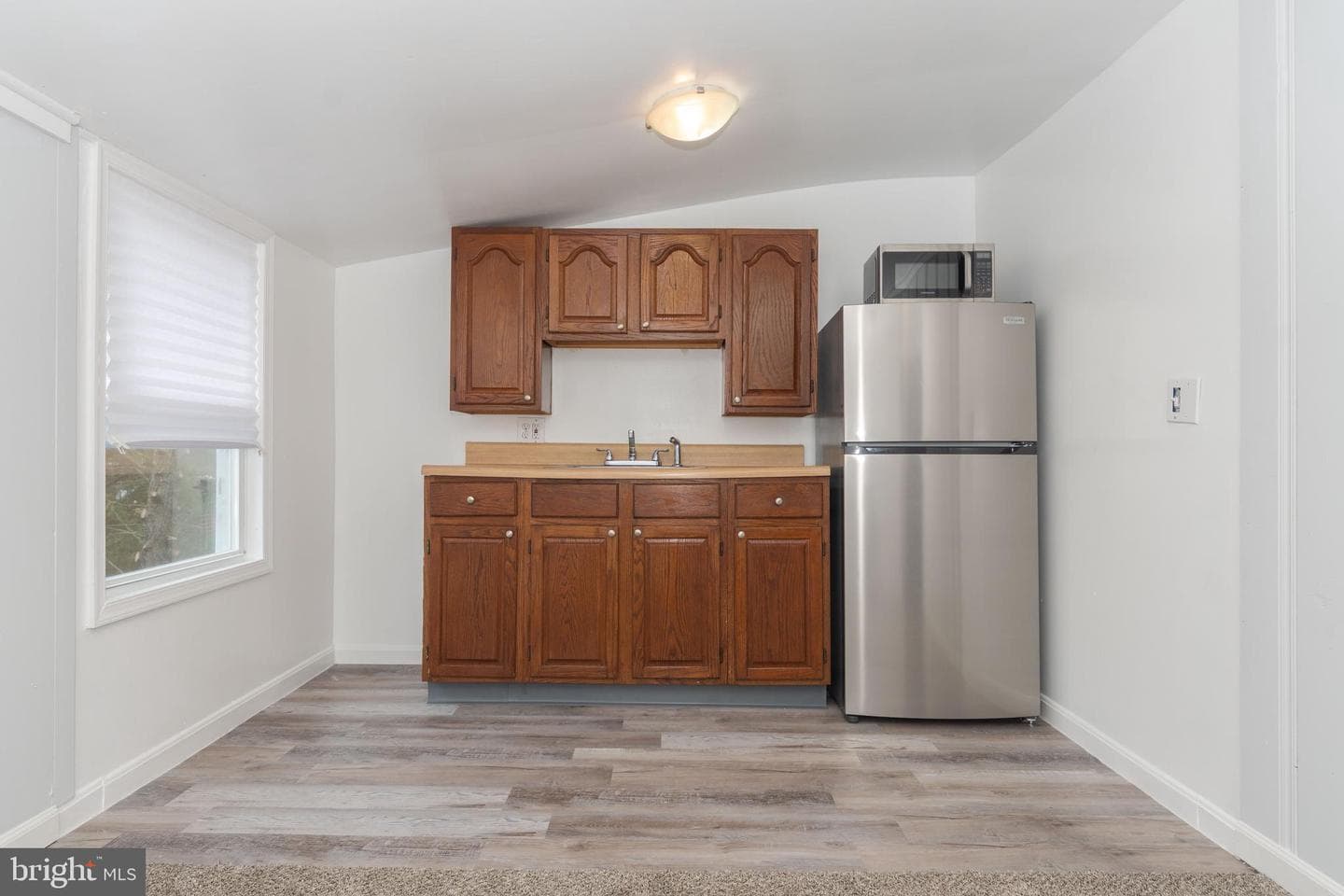 6414 Kenwood photo 46
