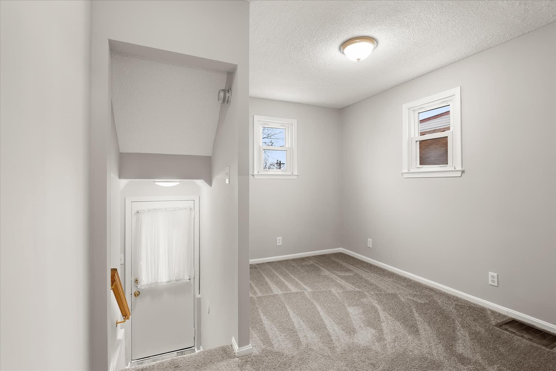 1218 Rustic Avenue photo 12