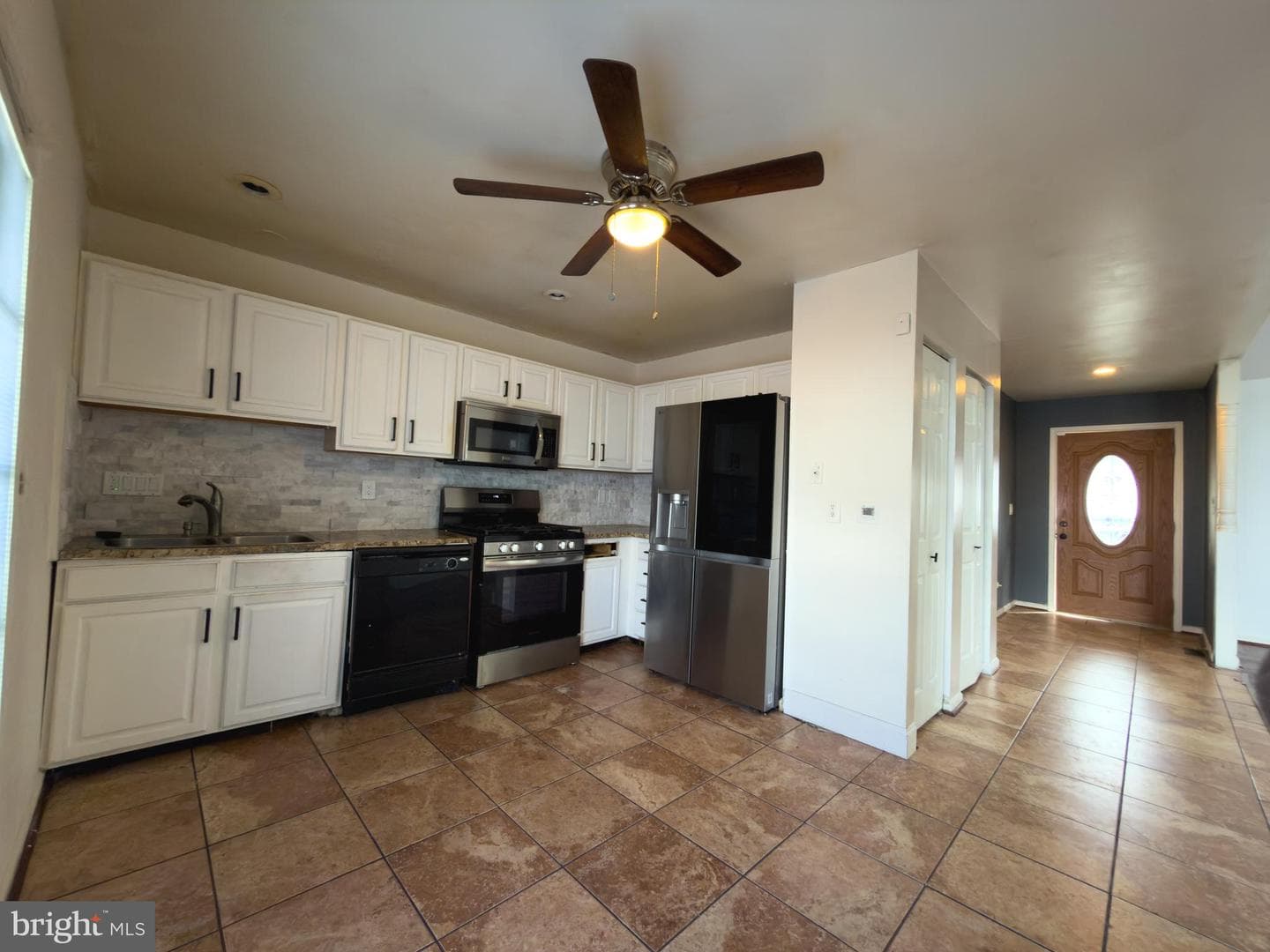 2009 Lugine Avenue photo 10