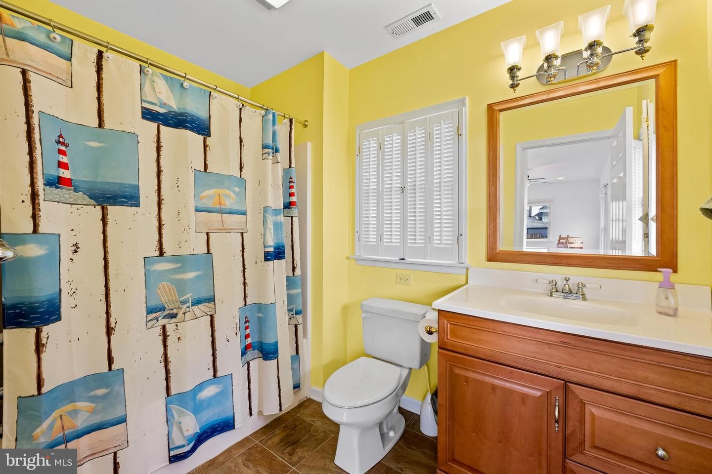 623 Rockaway Beach Avenue photo 84