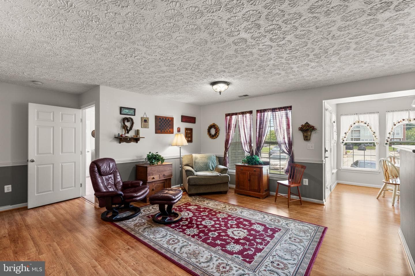 9575 Shirewood Court #9575 photo 7