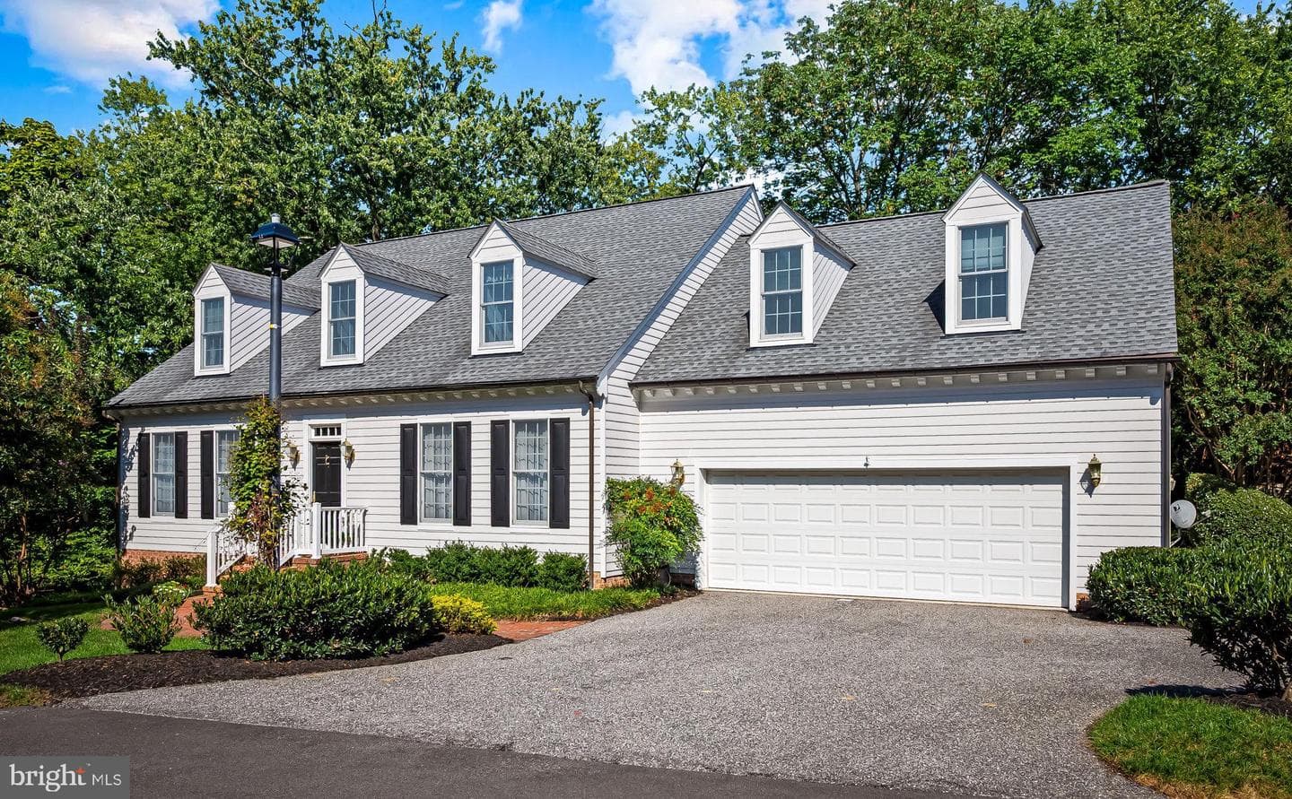 12 Dembeigh Hill Circle photo 2