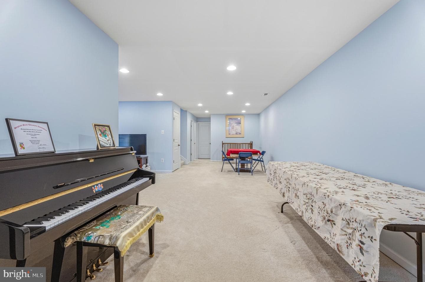 8876 Paddock Lane photo 32
